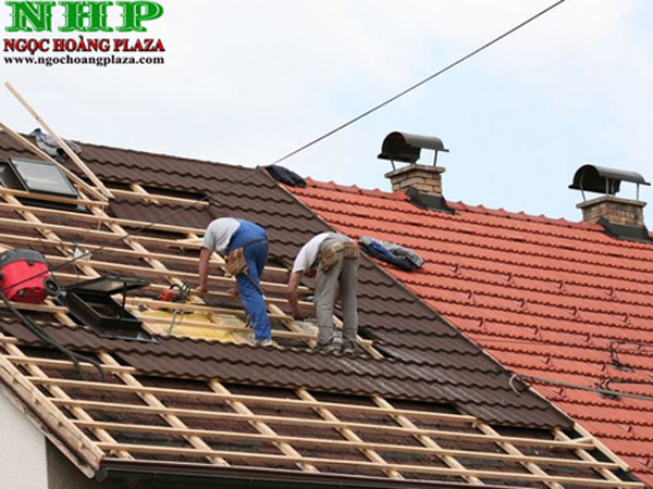 Công ty làm mái tôn giả ngói tại quận 4
