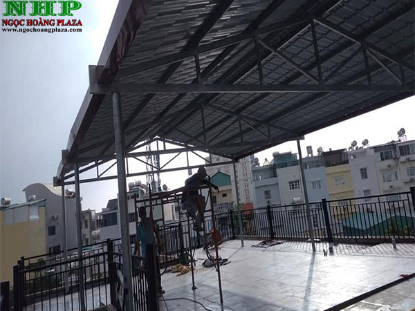 Dịch vụ làm mái tôn tại quận 2 trọn gói