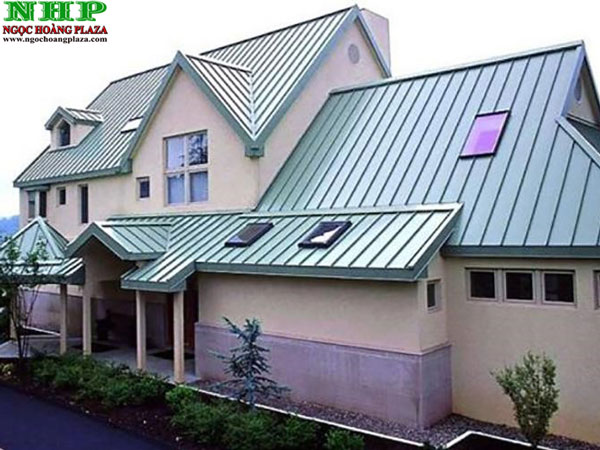 Dịch vụ lợp mái tôn lạnh tại quận 4 giá rẻ