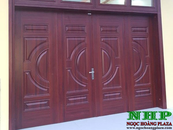 Làm cửa sắt giả gỗ tại quận bình thạnh