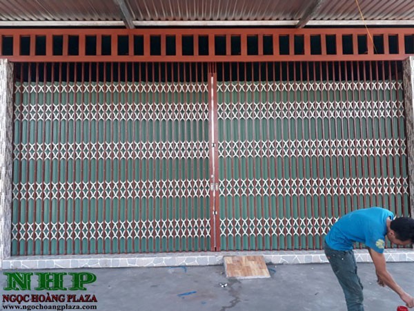Thợ làm cửa xếp đài loan tại quận 3