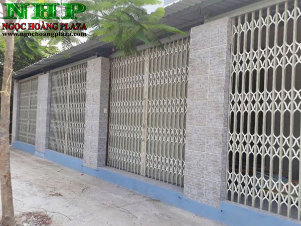 Thợ làm cửa xếp đài loan tại quận 4
