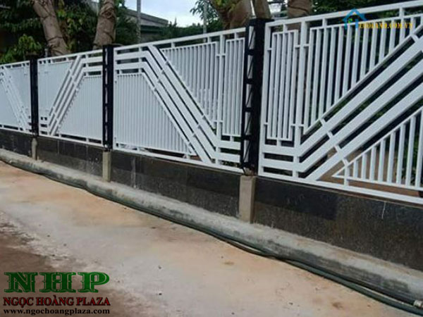 Thi công hàng rào sắt hộp tại biên hòa giá rẻ