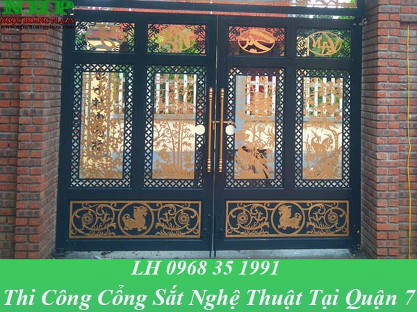 Thi công làm cửa cổng sắt nghệ thuật tại quận 7